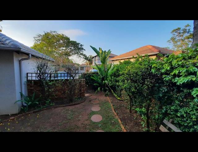 2 BEDROOM DUPLEX FOR SALE IN ERASMUSKLOOF